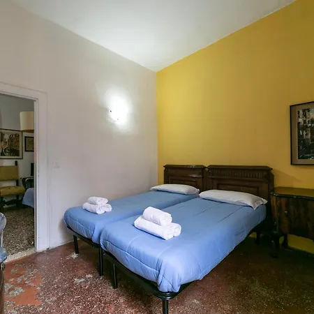 Sleep 4 House Vendégház