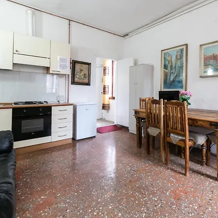Πανσιόν Sleep 4 House Βενετία